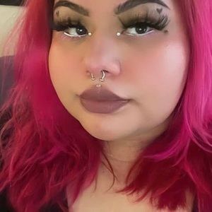 Meet your Posher, Mara